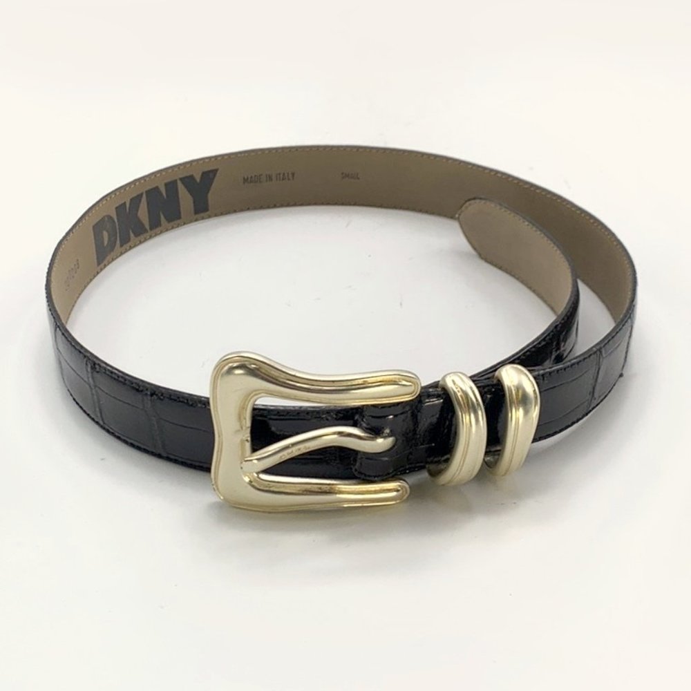 Vintage DKNY alligator leather belt. Unused condition. BLK SMALL. Rare find.